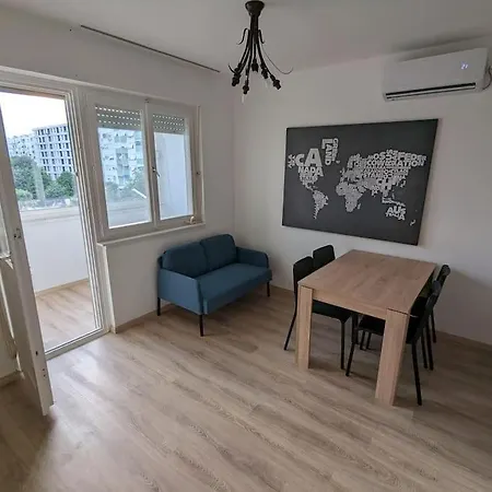 Sunny Getaway Apartment *